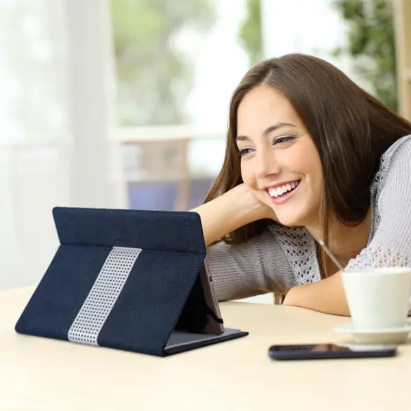 9.7 Inch Tablet Padfolio Case – PU Leather Executive Portfolio with Notepad, Stand & Tablet Sleeve null