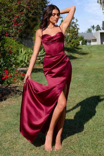 Fitted Dress With A Sweetheart Neckline And Thin Straps Tux-USA